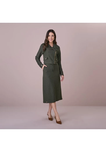 Saia Fabricia Em Wave Ramado Verde Tatá Martello Outono/Inverno 2025