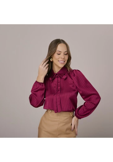 Blusa Lidia Em Santin Bordo Tatá Martello Outono/Inverno 2025