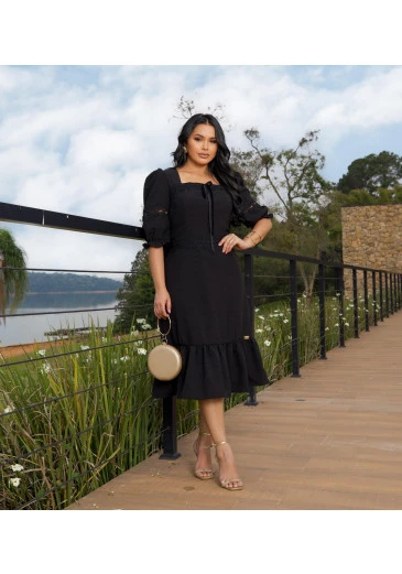 Vestido Joana em Crepe Maquinetado com Zíper Preto Maria Amore Primavera/Verão 2025 