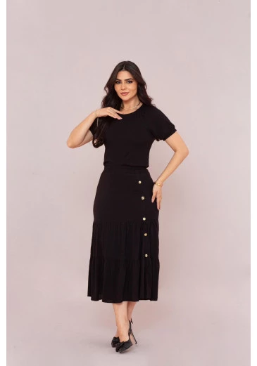 Conjunto Em Viscolinho Preto Mulher Morena Outono/Inverno 2025