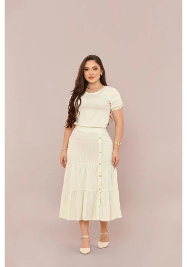 Conjunto Em Viscolinho Off White Mulher Morena Outono/Inverno 2025