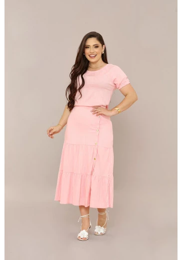 Conjunto Em Viscolinho Rosa Mulher Morena Outono/Inverno 2025