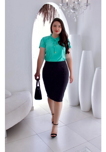 Blusa Silvia Em  Crepe Pele de Pêssego Maria Amore Alto Verão 2025