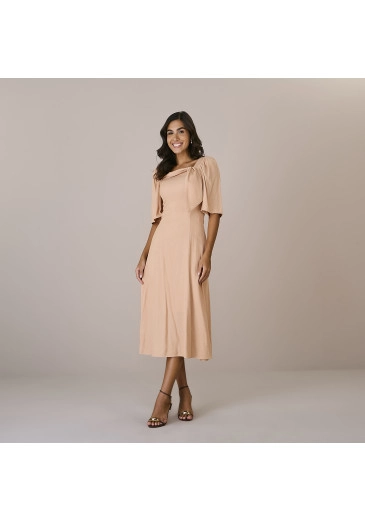 Vestido Carmem Em Viscolinho Bege Tatá Martello Outono/Inverno 2025