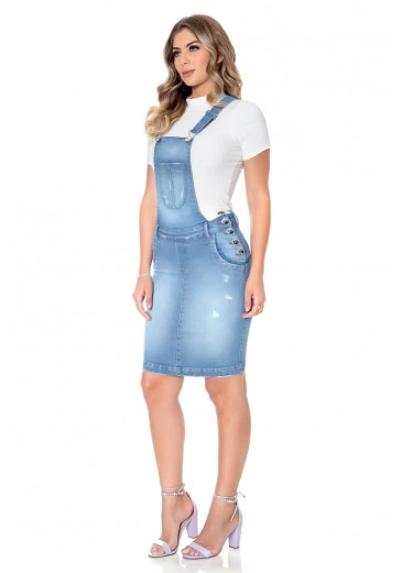 Salopete Jeans Claro Mulher Morena Outono/Inverno 2022